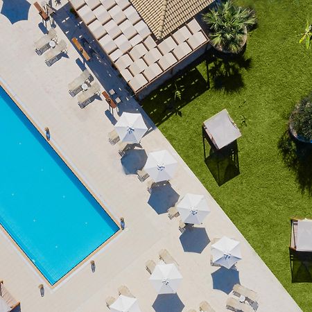 Hotel Ekati Kávos Zewnętrze zdjęcie