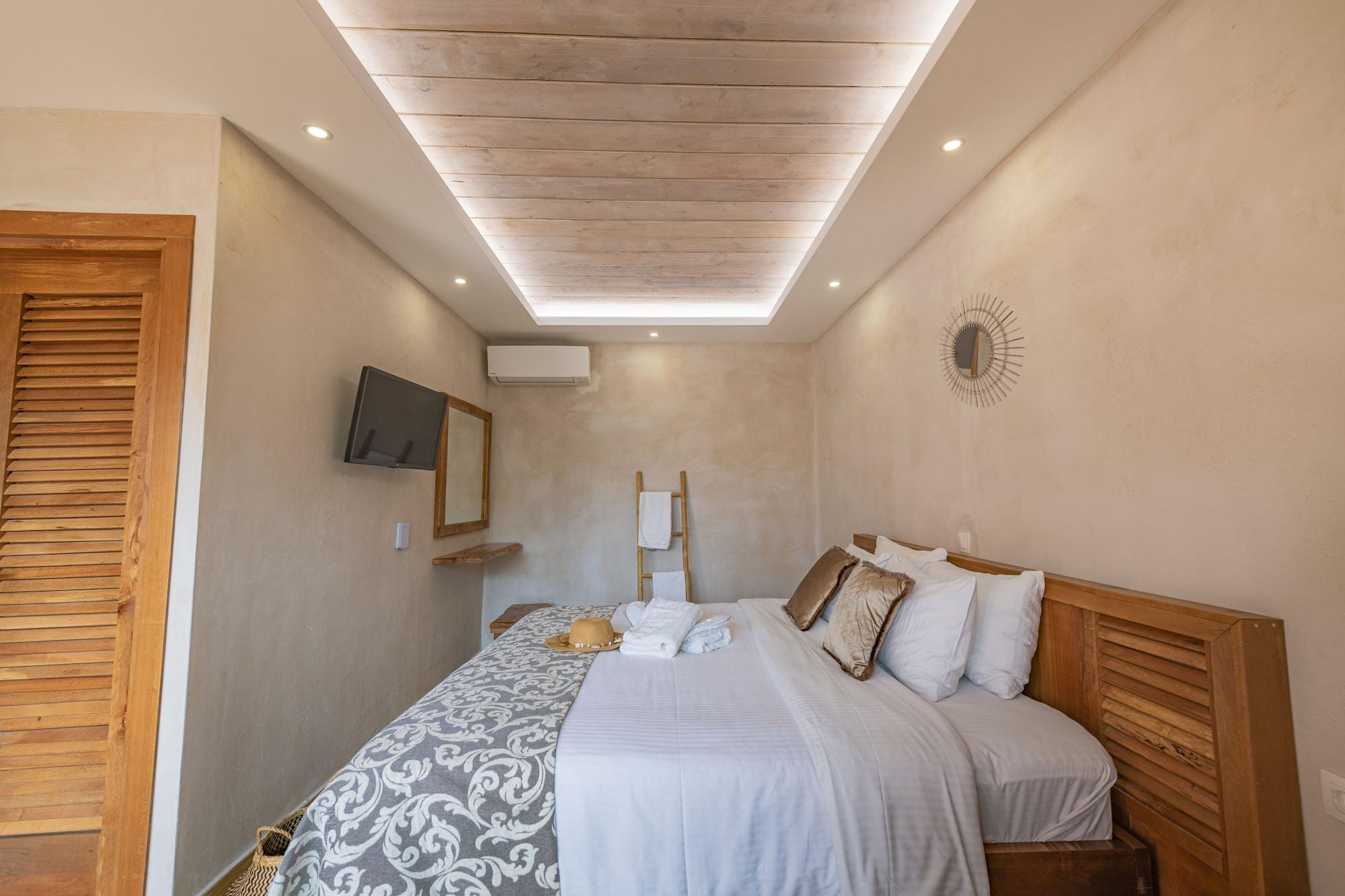 Hotel Ekati Kávos Zewnętrze zdjęcie