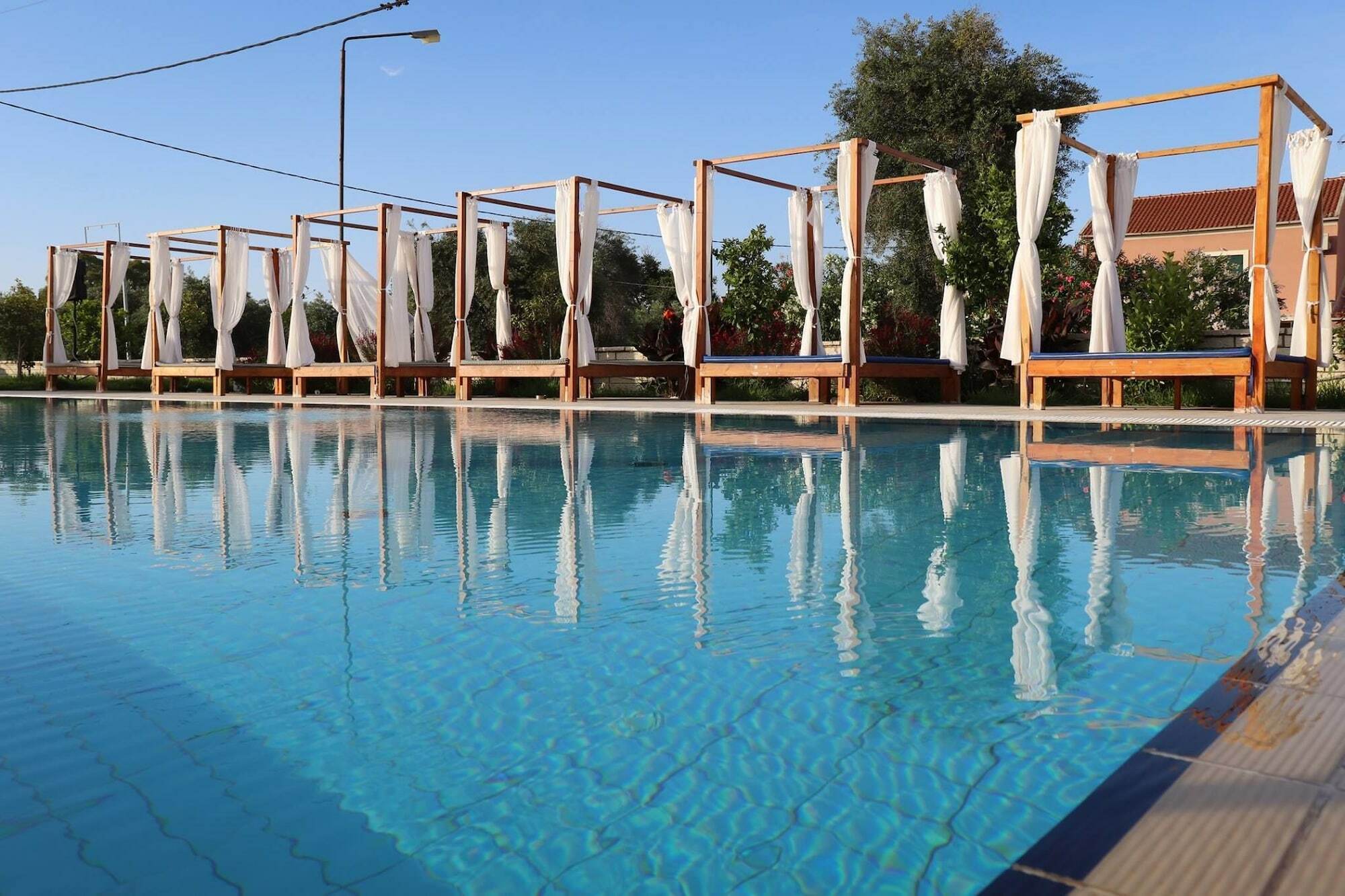 Hotel Ekati Kávos Zewnętrze zdjęcie