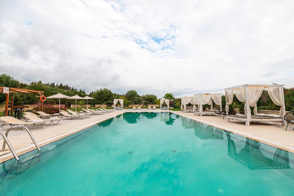 Hotel Ekati Kávos Zewnętrze zdjęcie