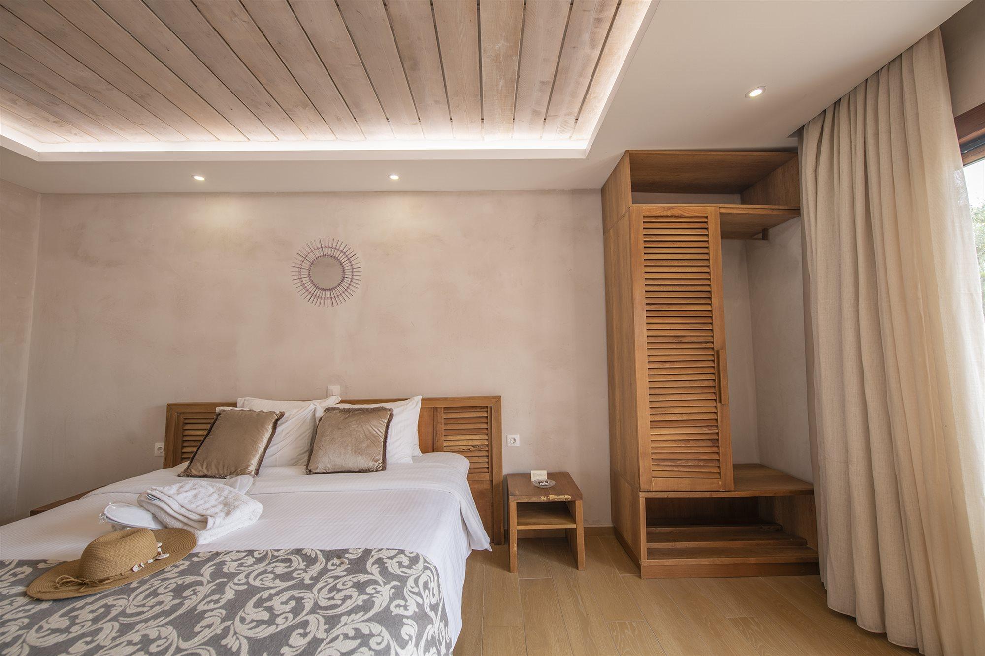Hotel Ekati Kávos Zewnętrze zdjęcie